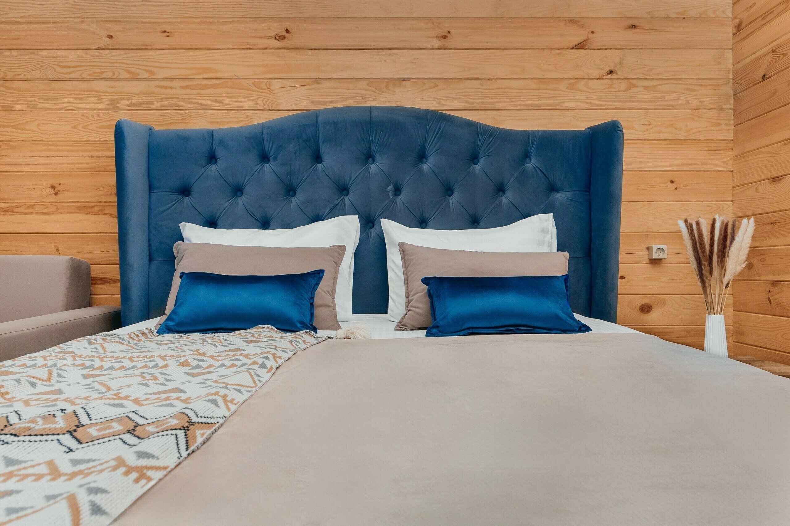 Трехместный домик БроНау Камелия