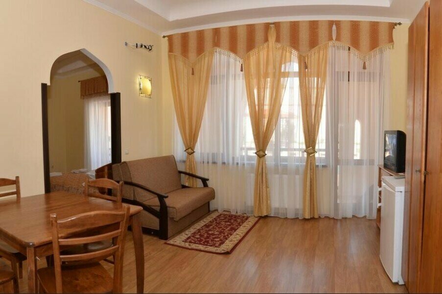 Люкс с балконом