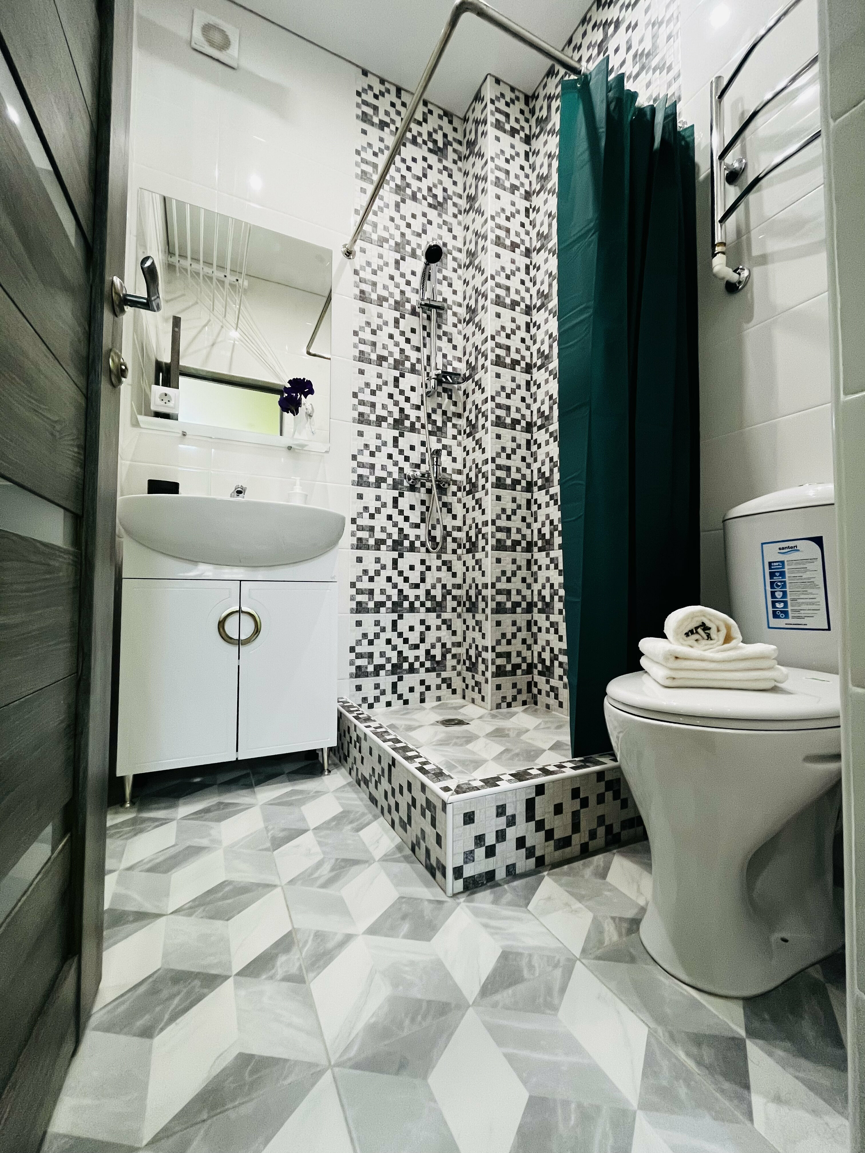 Уютные трёхместные апартаменты возле моря