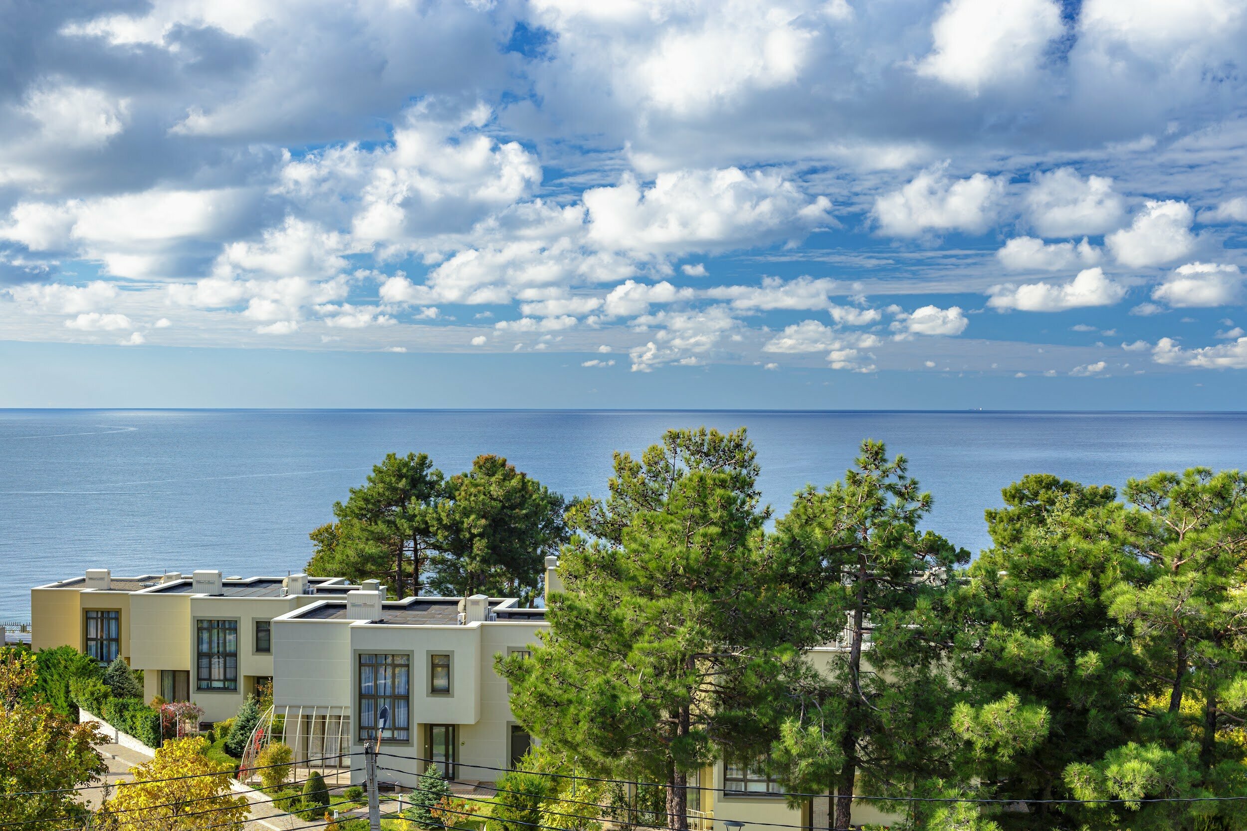 Семейный номер с видом на море