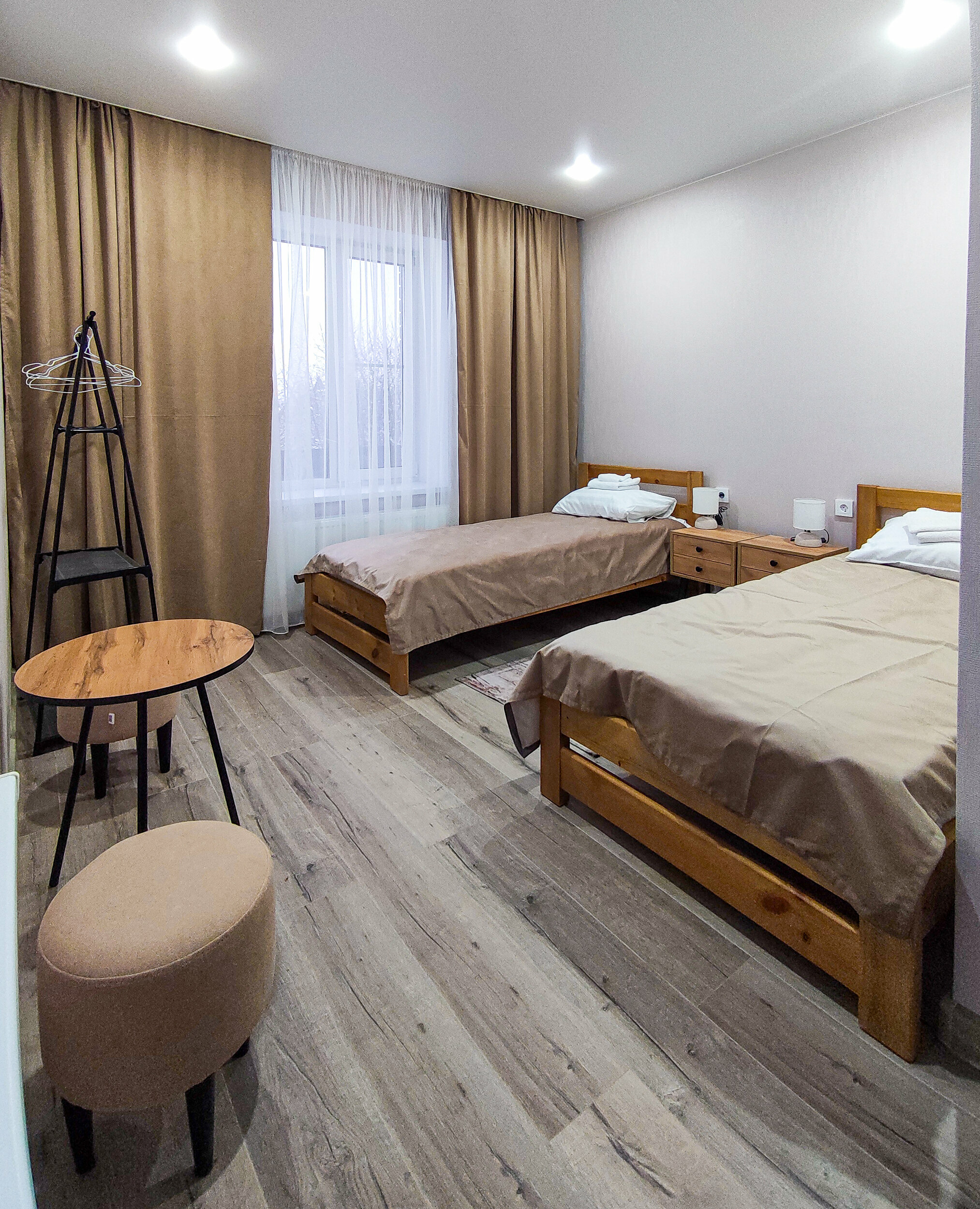 Двухместный номер с 2 отдельными кроватями и душем