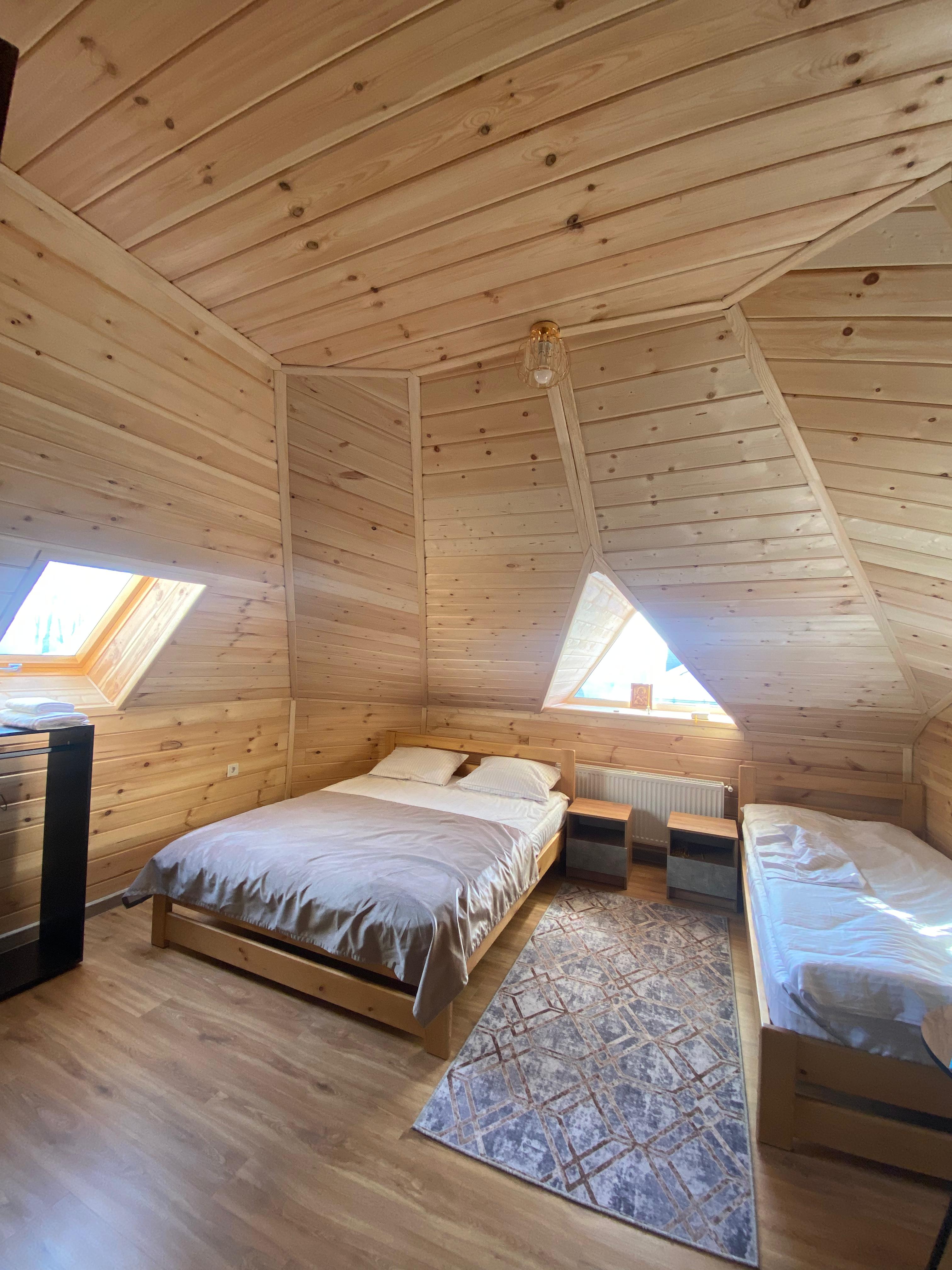 Двухместный номер с 2 отдельными кроватями и душем