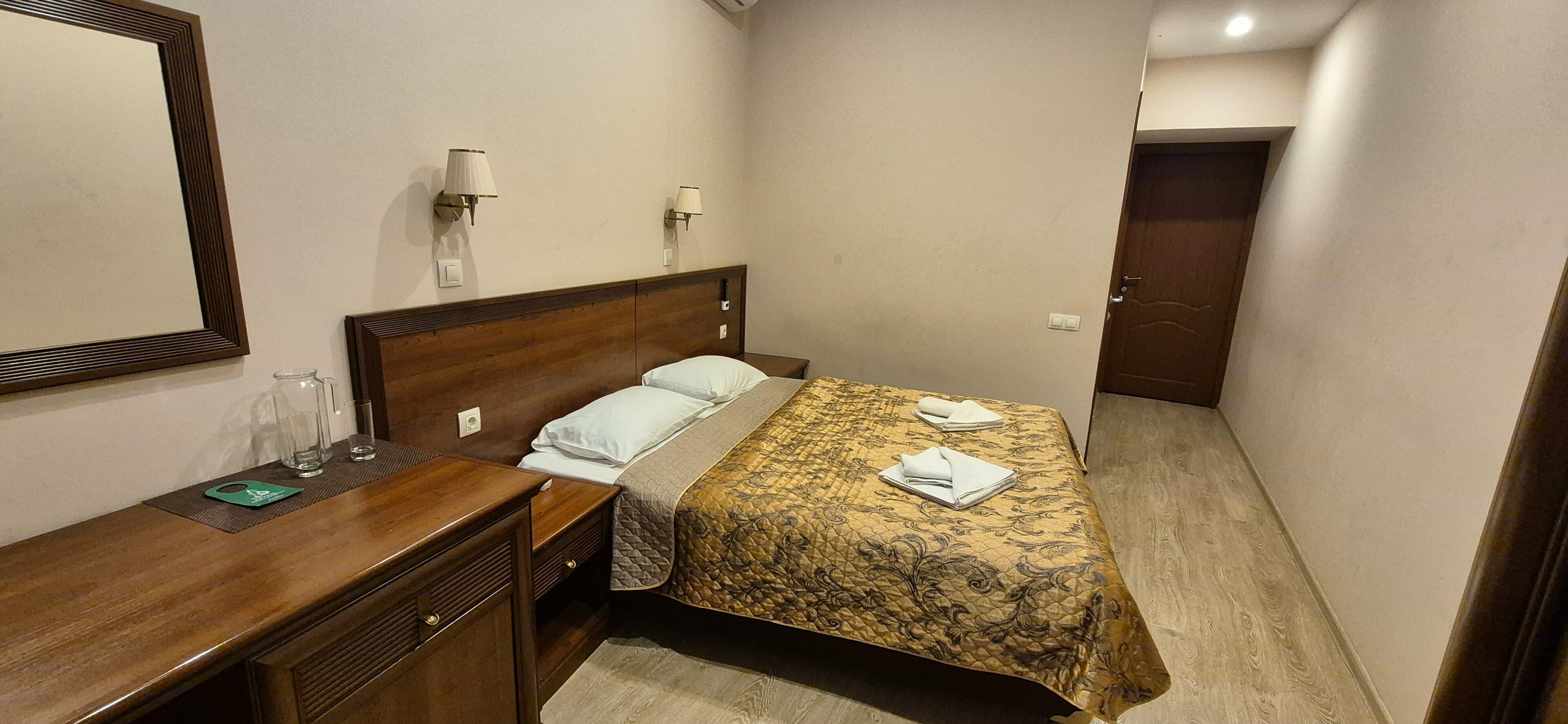 Комната с санузлом. 21 кв.м.