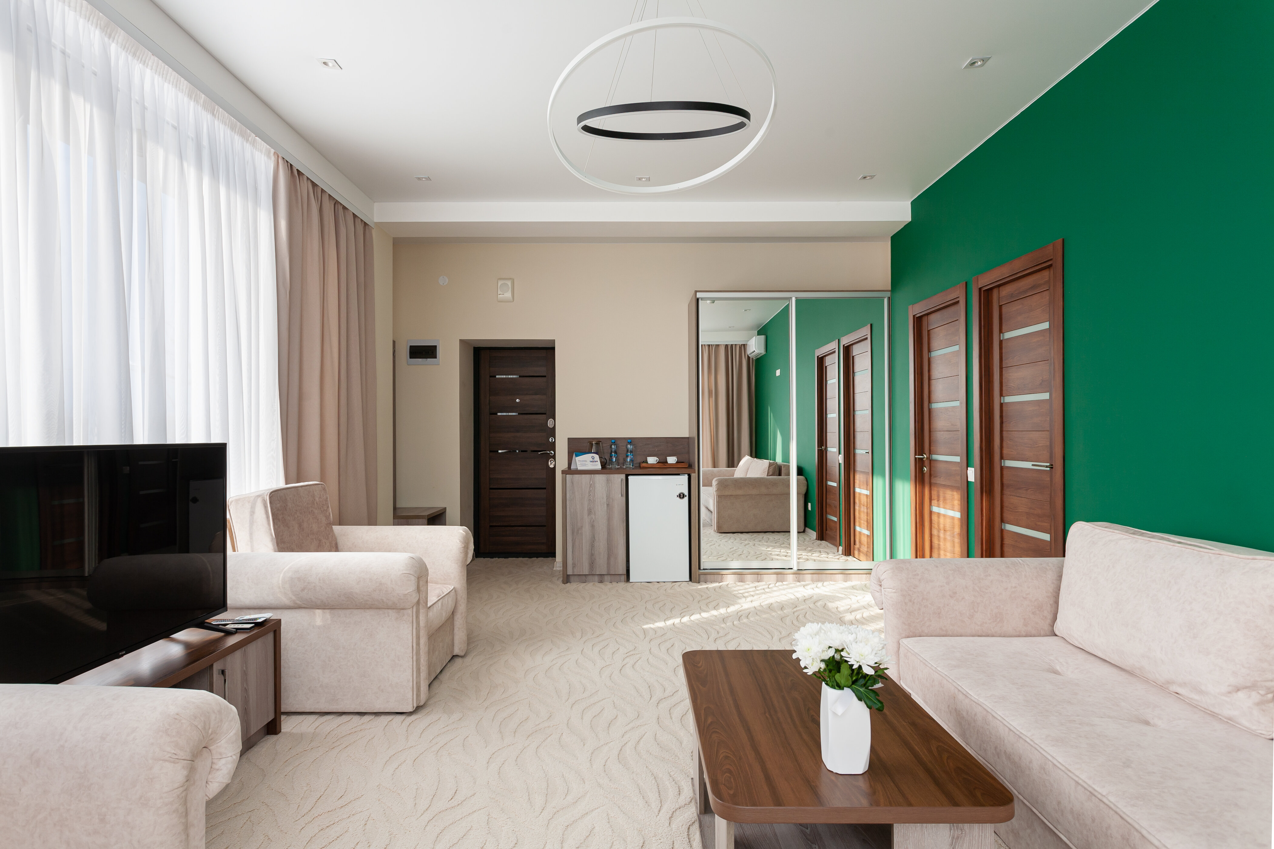 Люкс с балконом