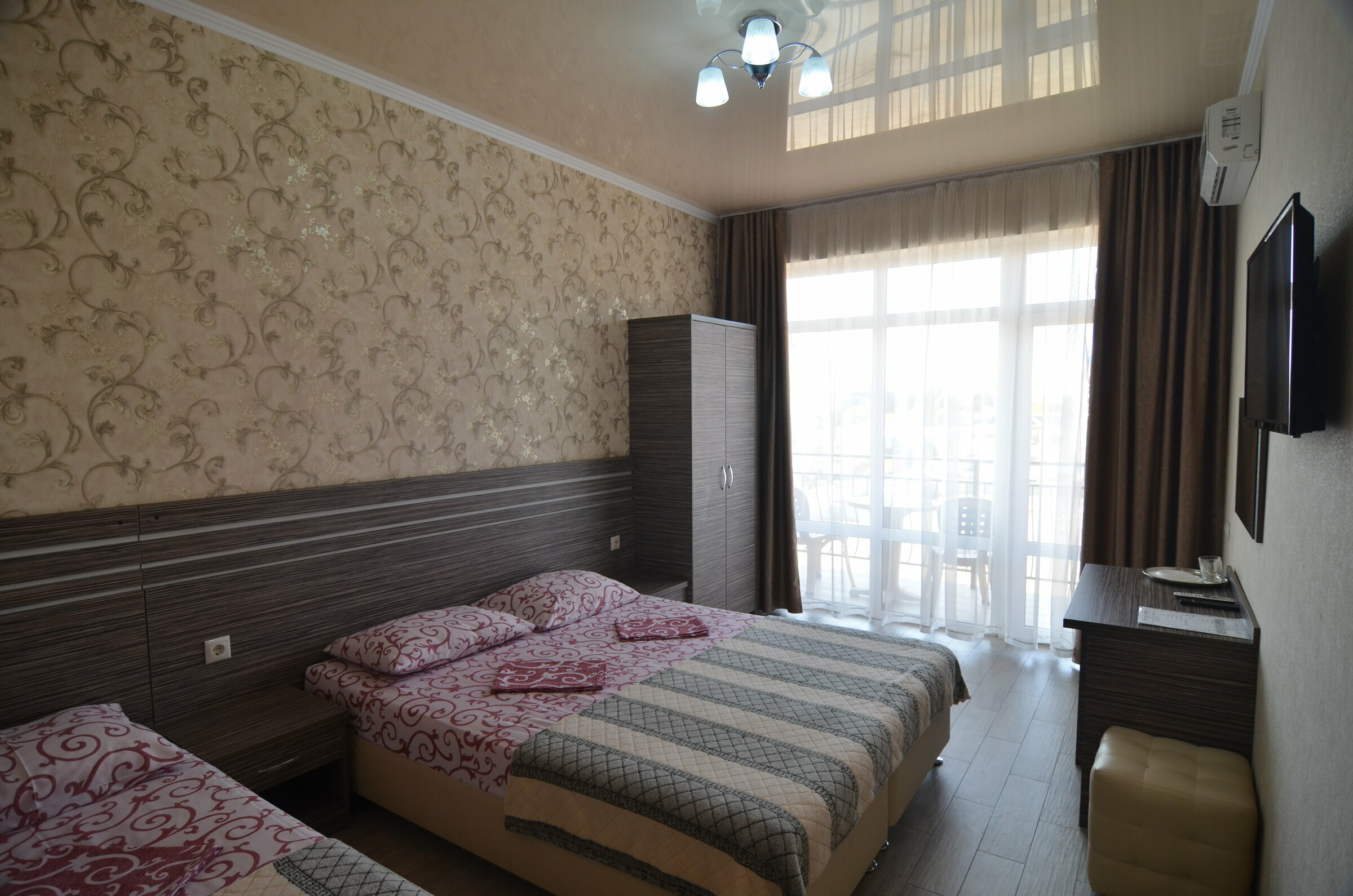 Классический трехместный номер