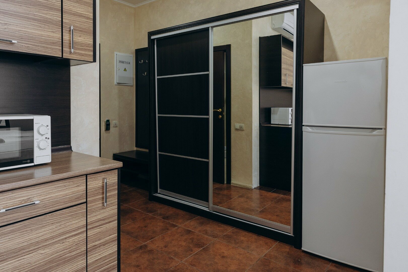 Полулюкс с кухней