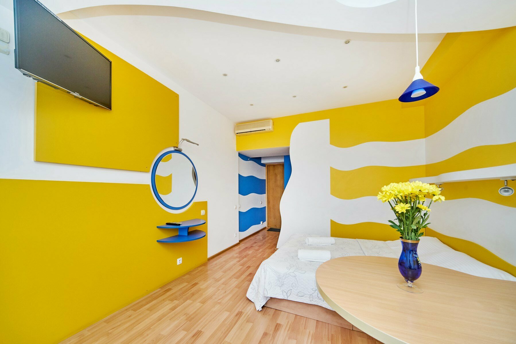 Полулюкс с частичным видом на море