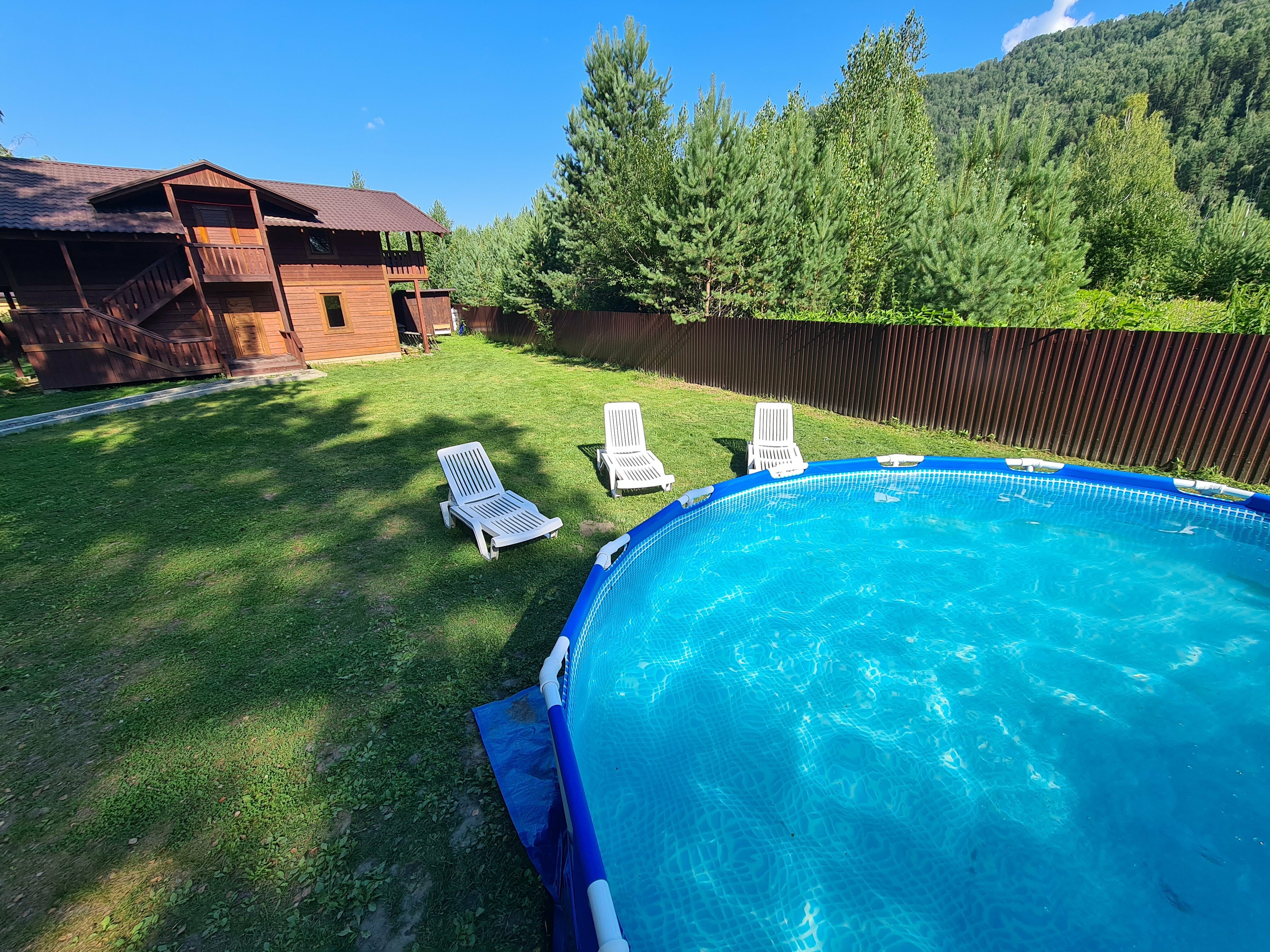 Дом с 6 спальнями