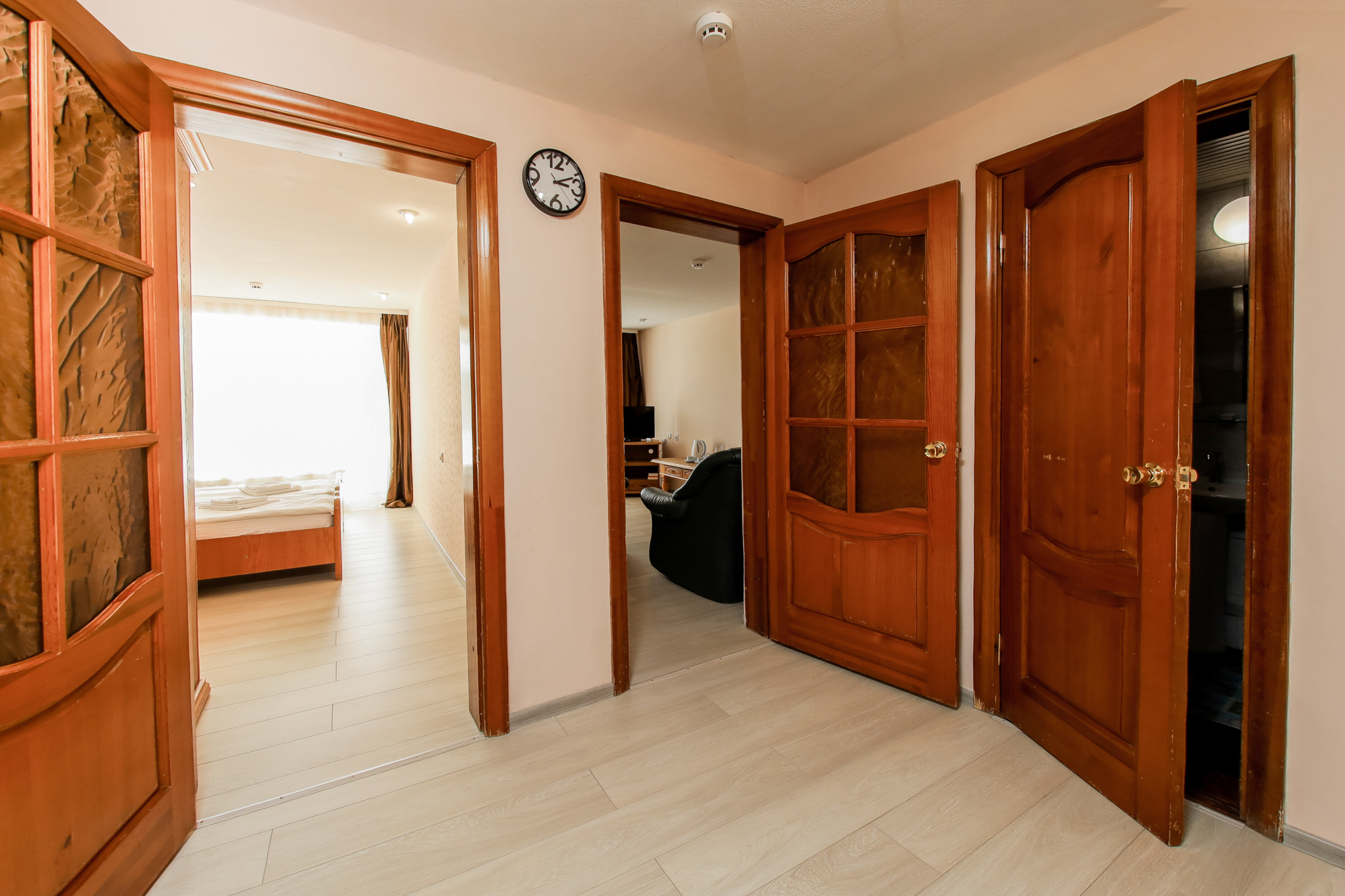 г. "ЗВЁЗДНАЯ"_ДЖУНИОР СЮИТ 2х местный двухкомнатный c балконом