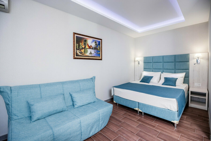 Четырехместный "Семейный" с балконом