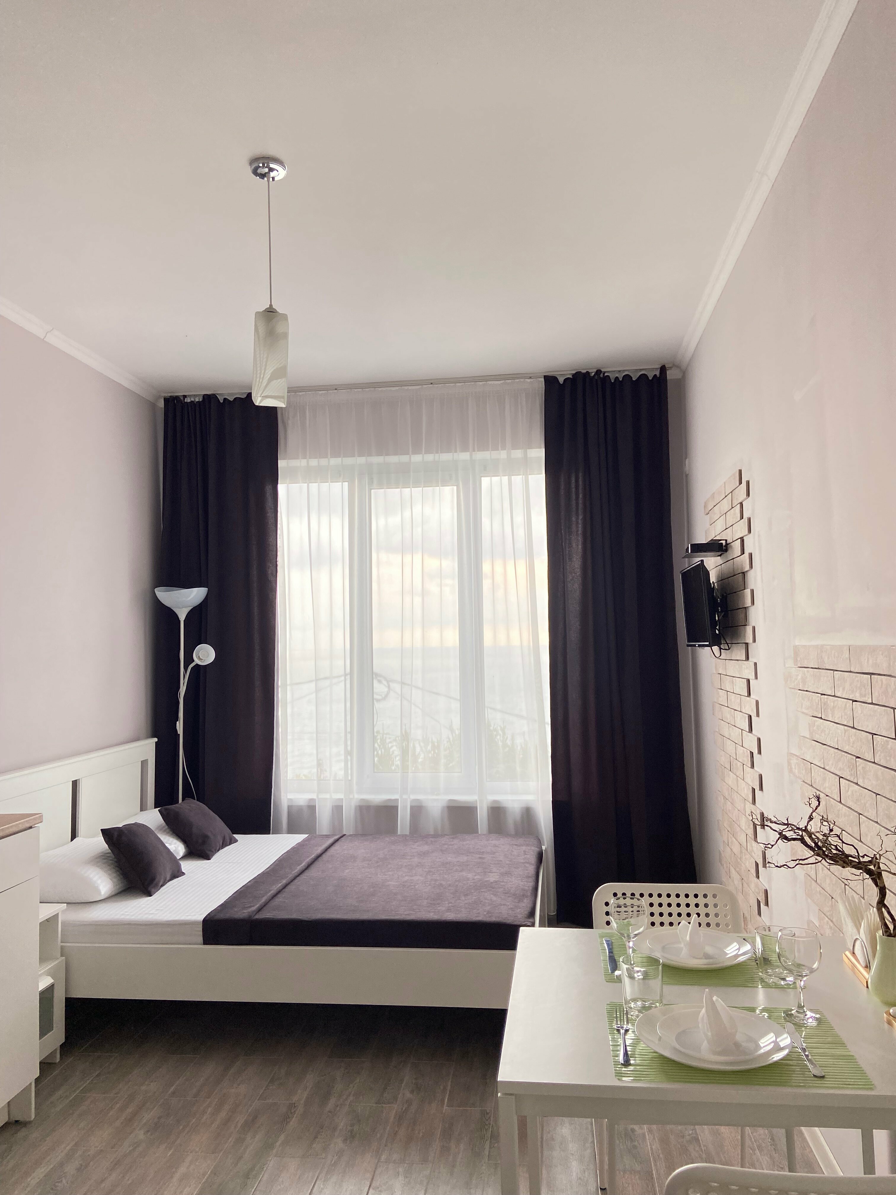 Апартаменты 2-х местные с видом на море на 2 этаже