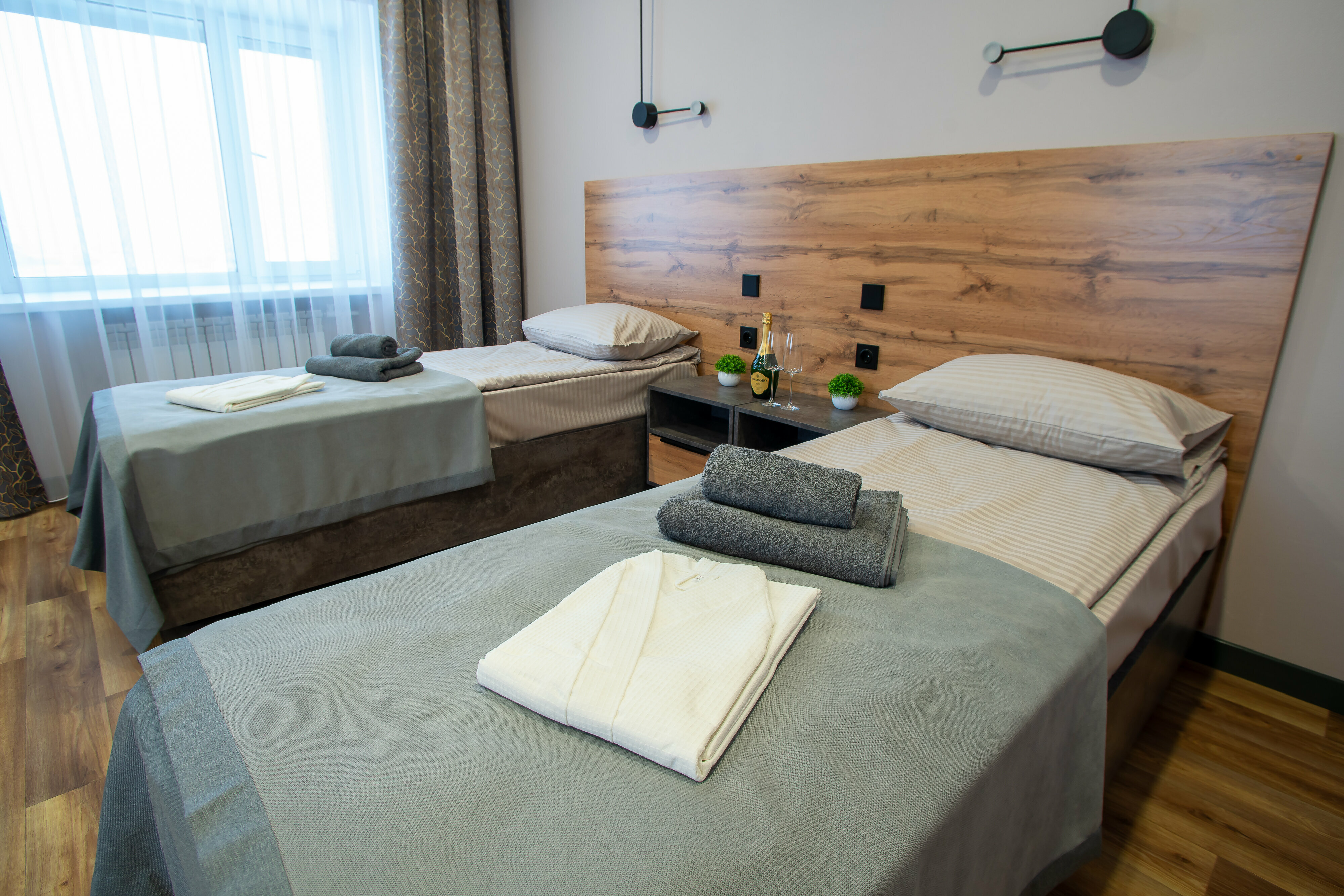 Улучшенный двухместный номер с 2 отдельными кроватями