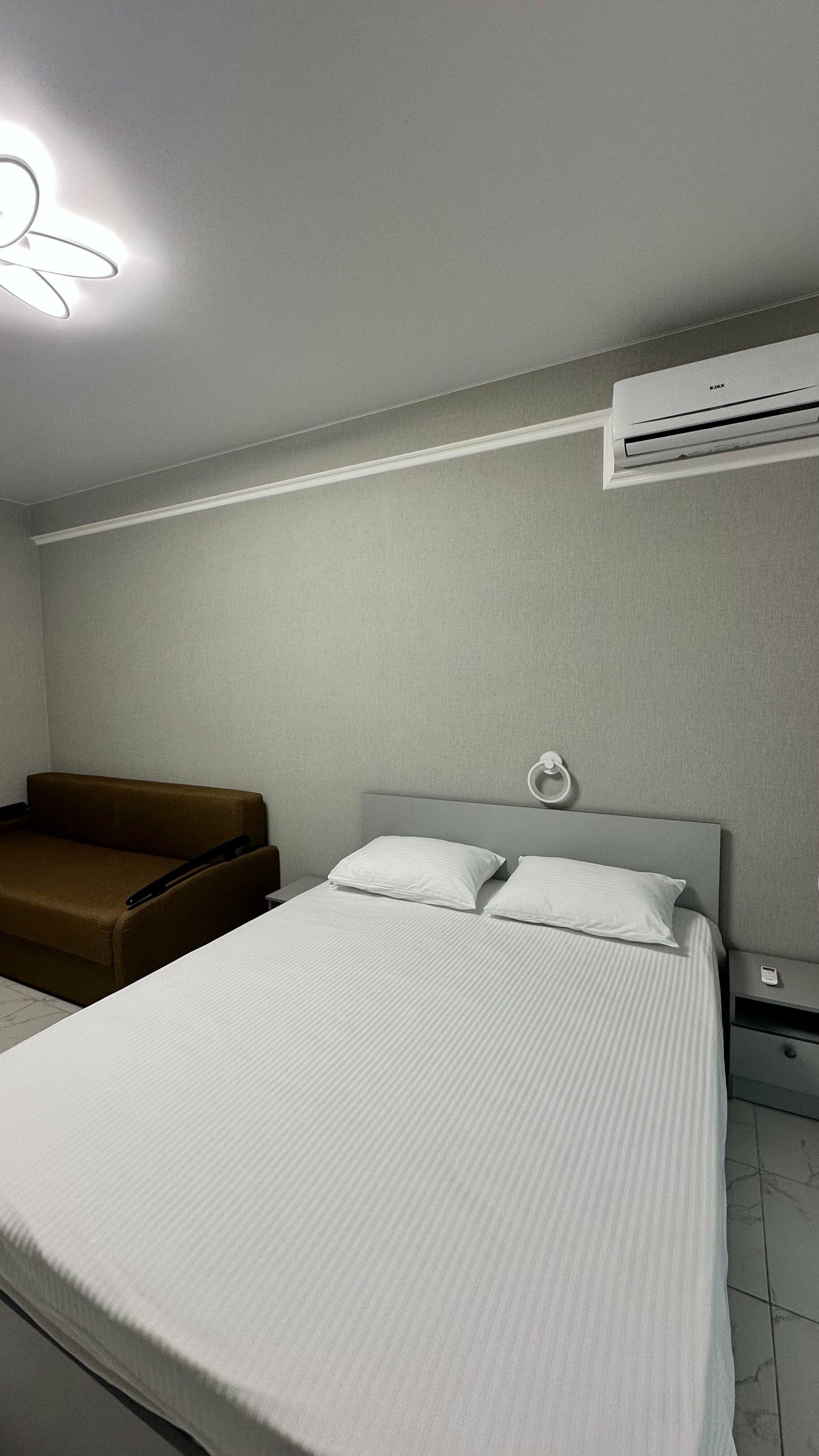 Четырехместный номер с балконом