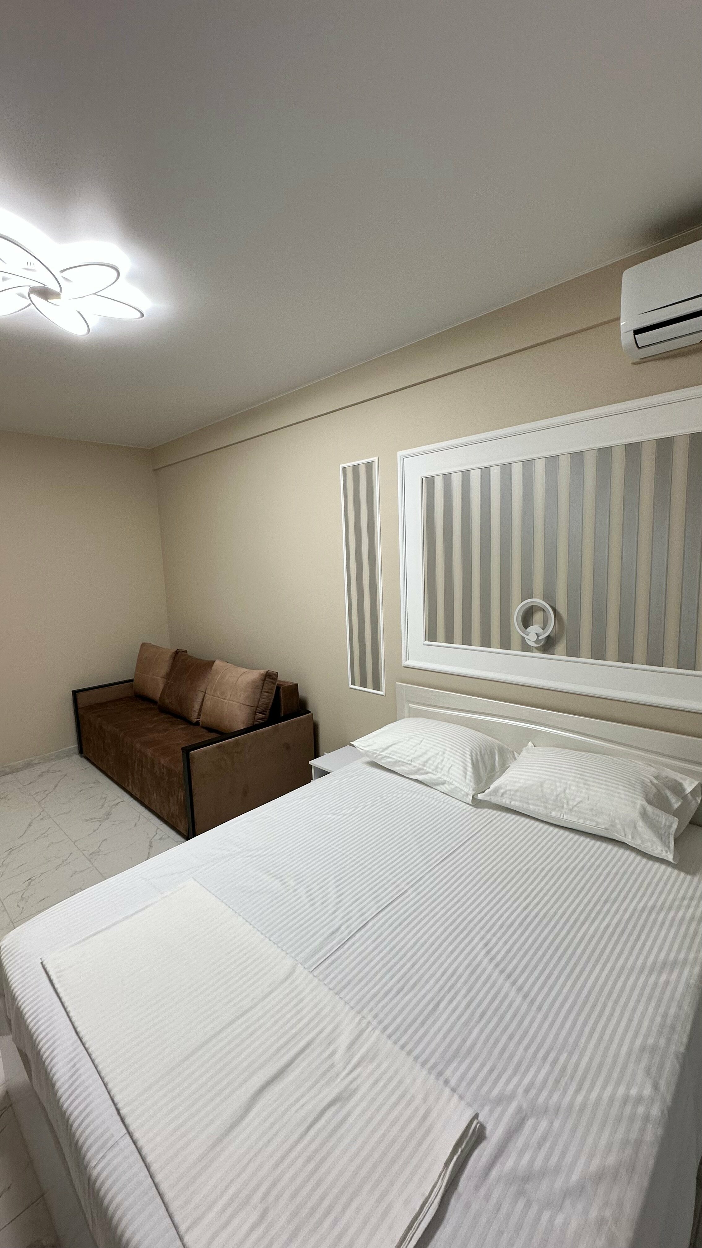 Четырехместный номер с балконом