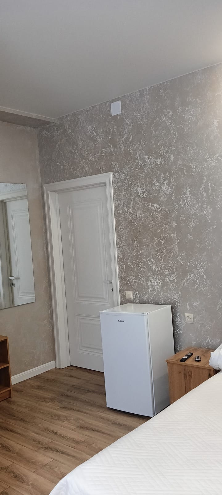 Небольшой двухместный номер с 1 кроватью
