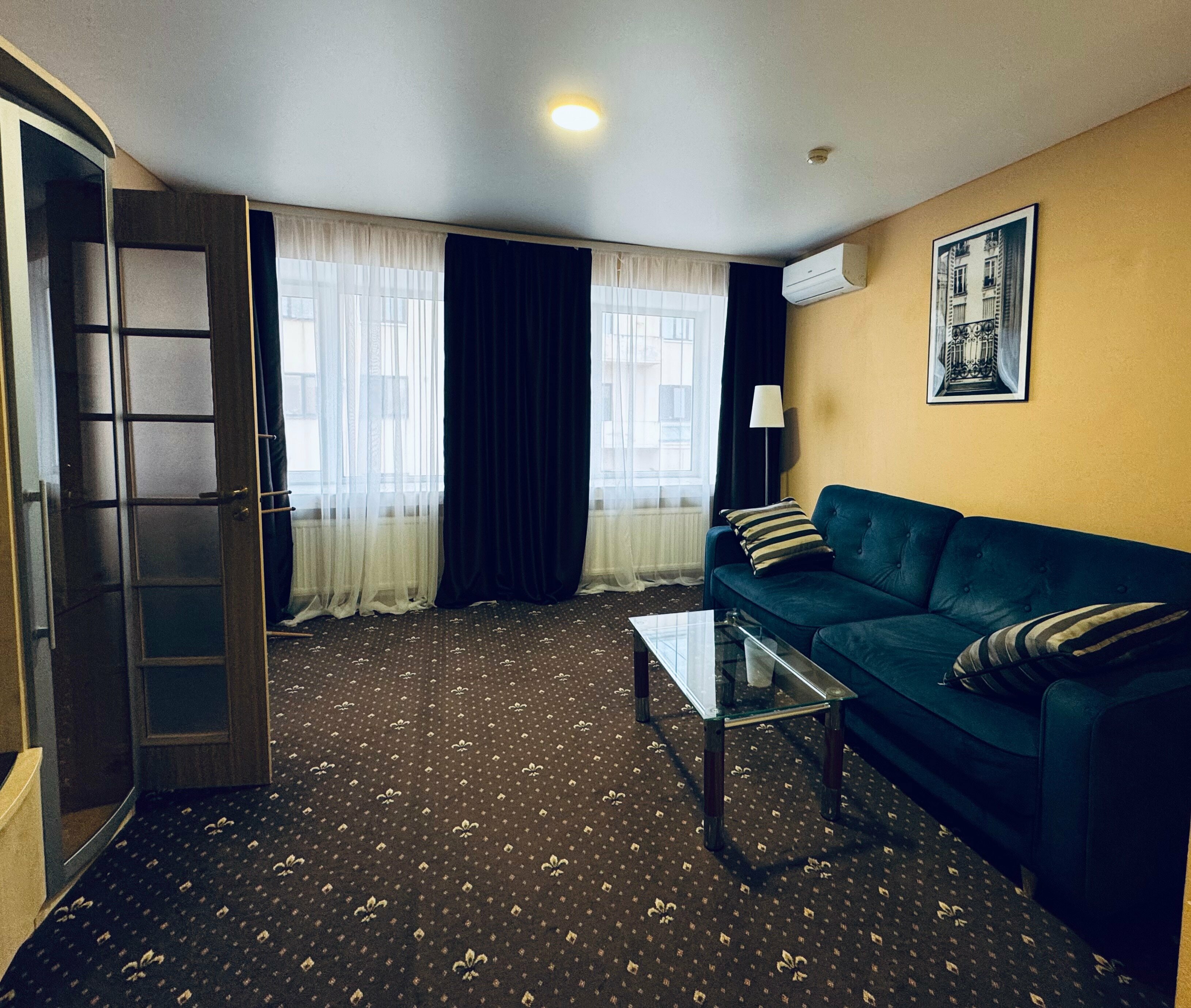 Люкс с видом на город