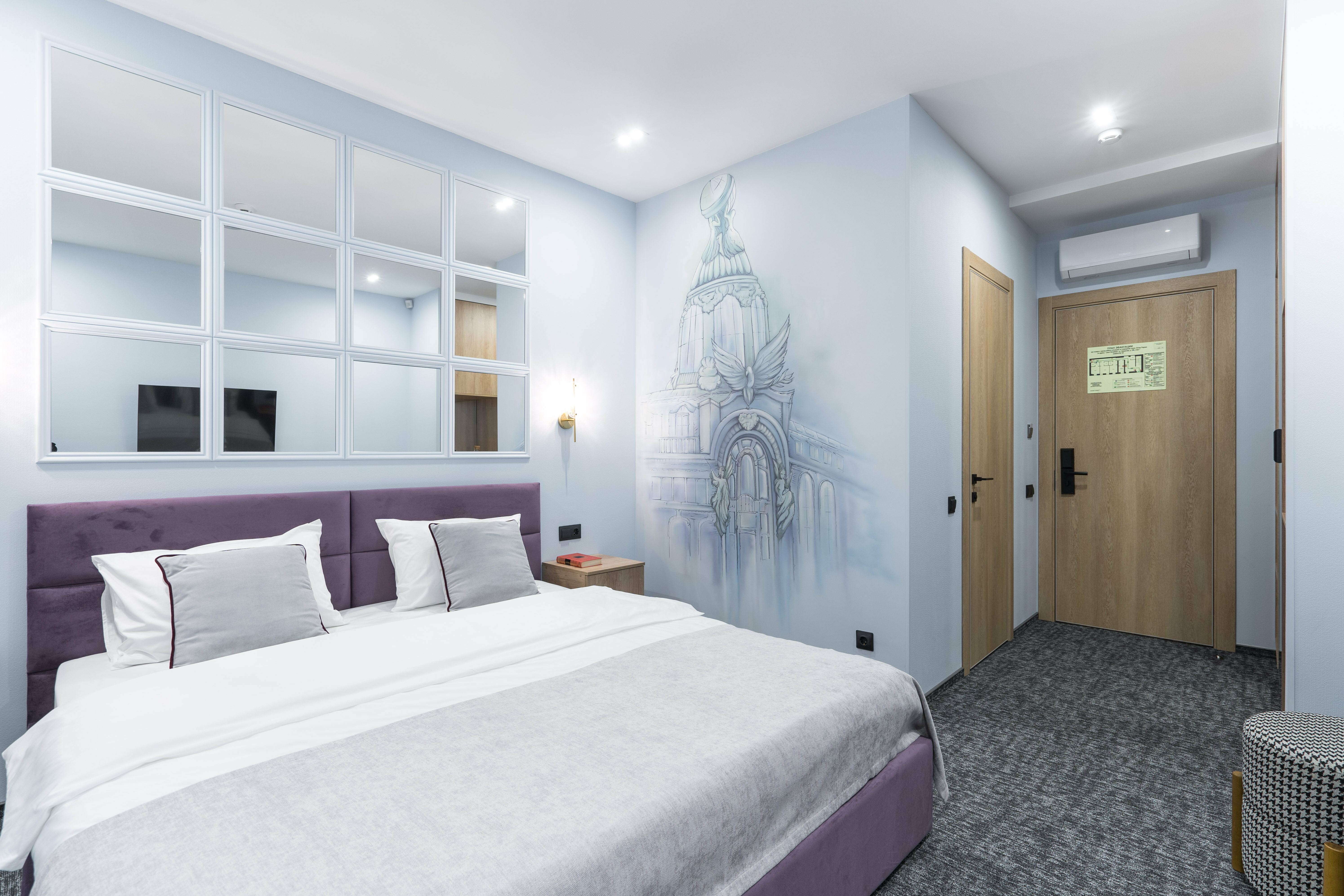 Двухместный стандартный номер «Дом книги»