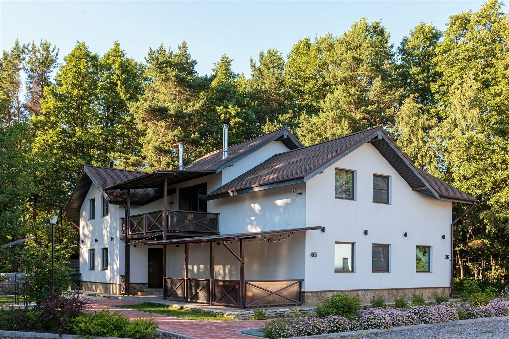 Коттедж с 4 спальнями и купелью (Дуплекс)  (растопка купели не включена в стоимость)