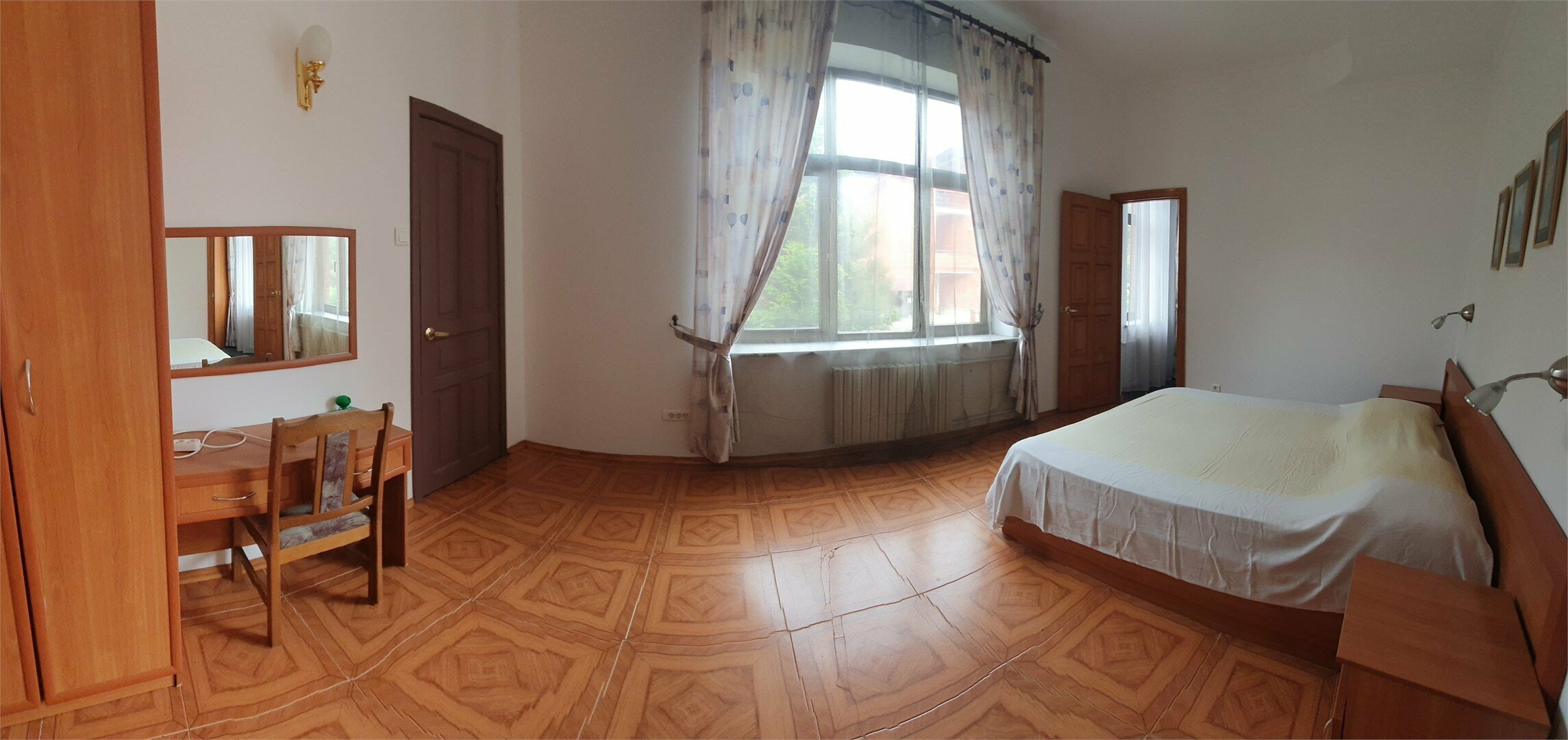 Люкс с двумя спальнями