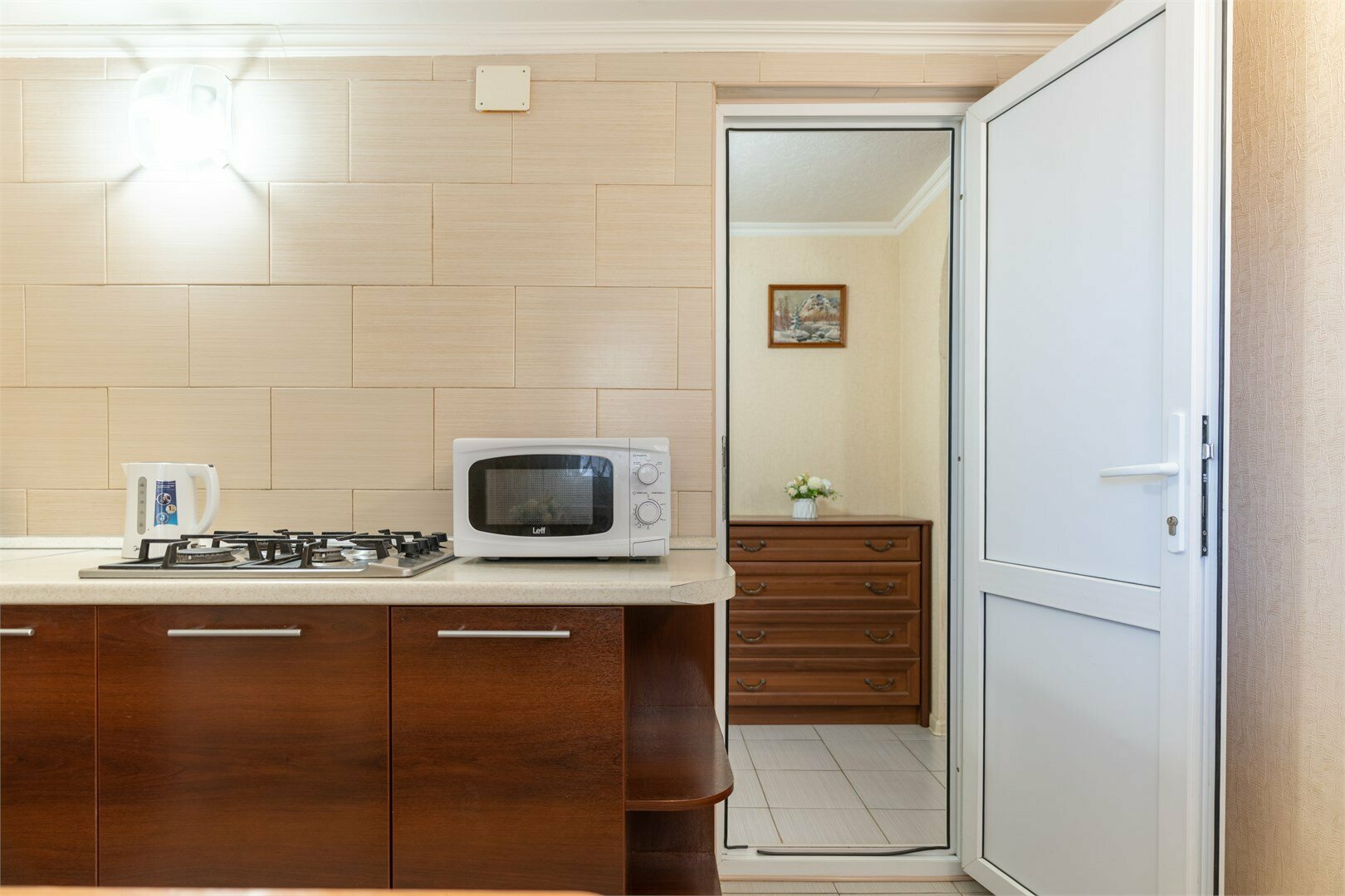 Апартаменты с кухней и балконом