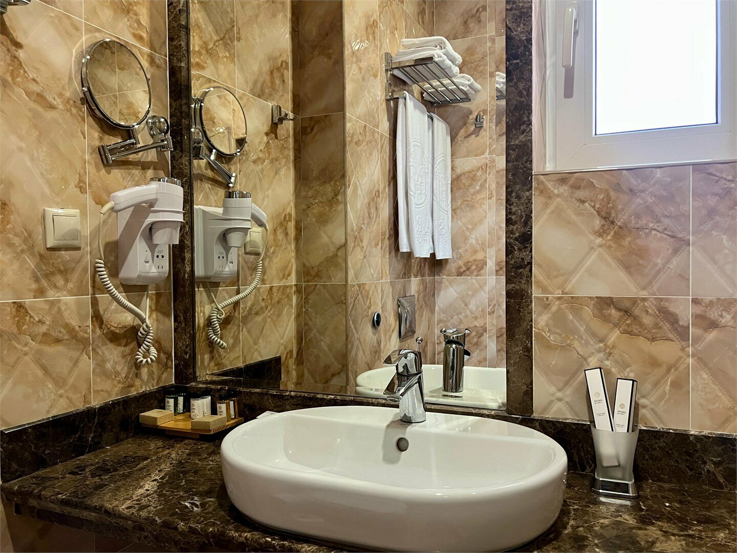 Джуниор сюит