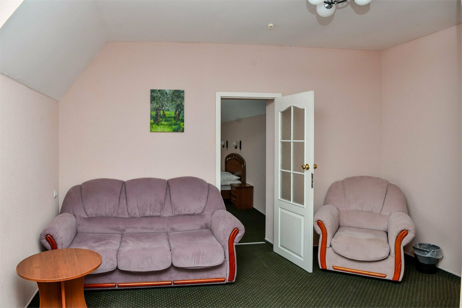 Джуниор (2х комнатный) вид на парк с балконом