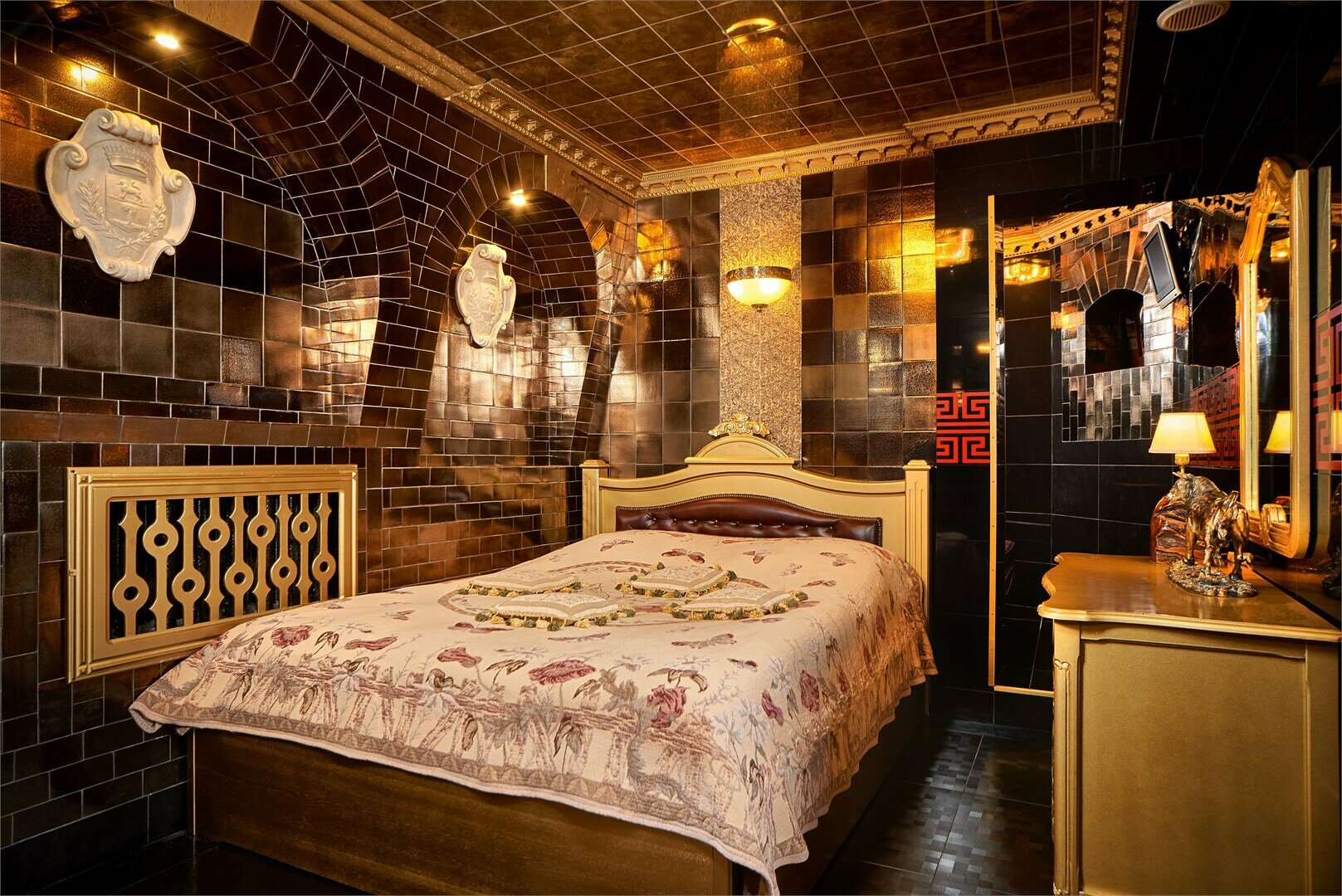 Люкс  Апартаменты с сауной и джакузи