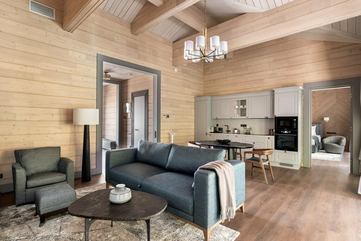 Вилла с двумя спальнями, сауной и панорамной верандой