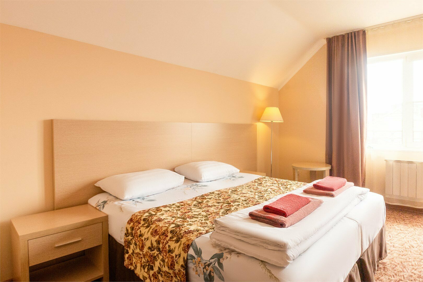 Четырехместный номер с балконом