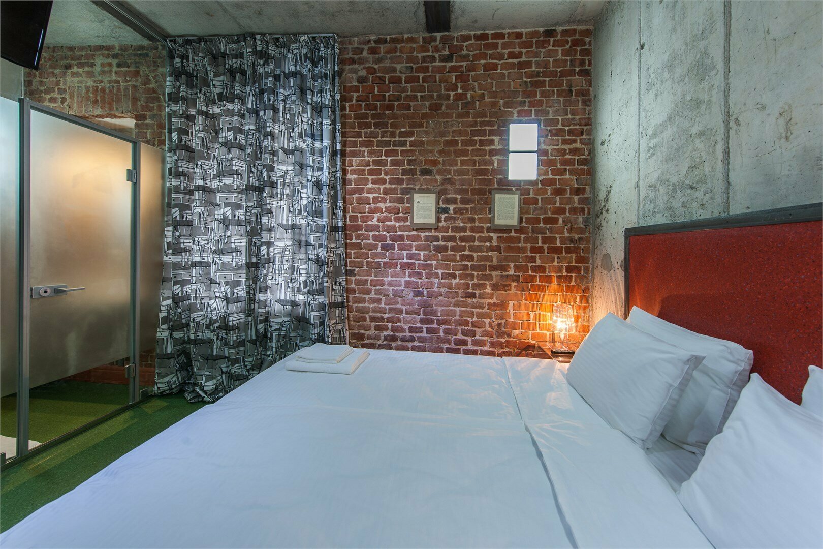 Студио 2 комнатный с внутренним балконом