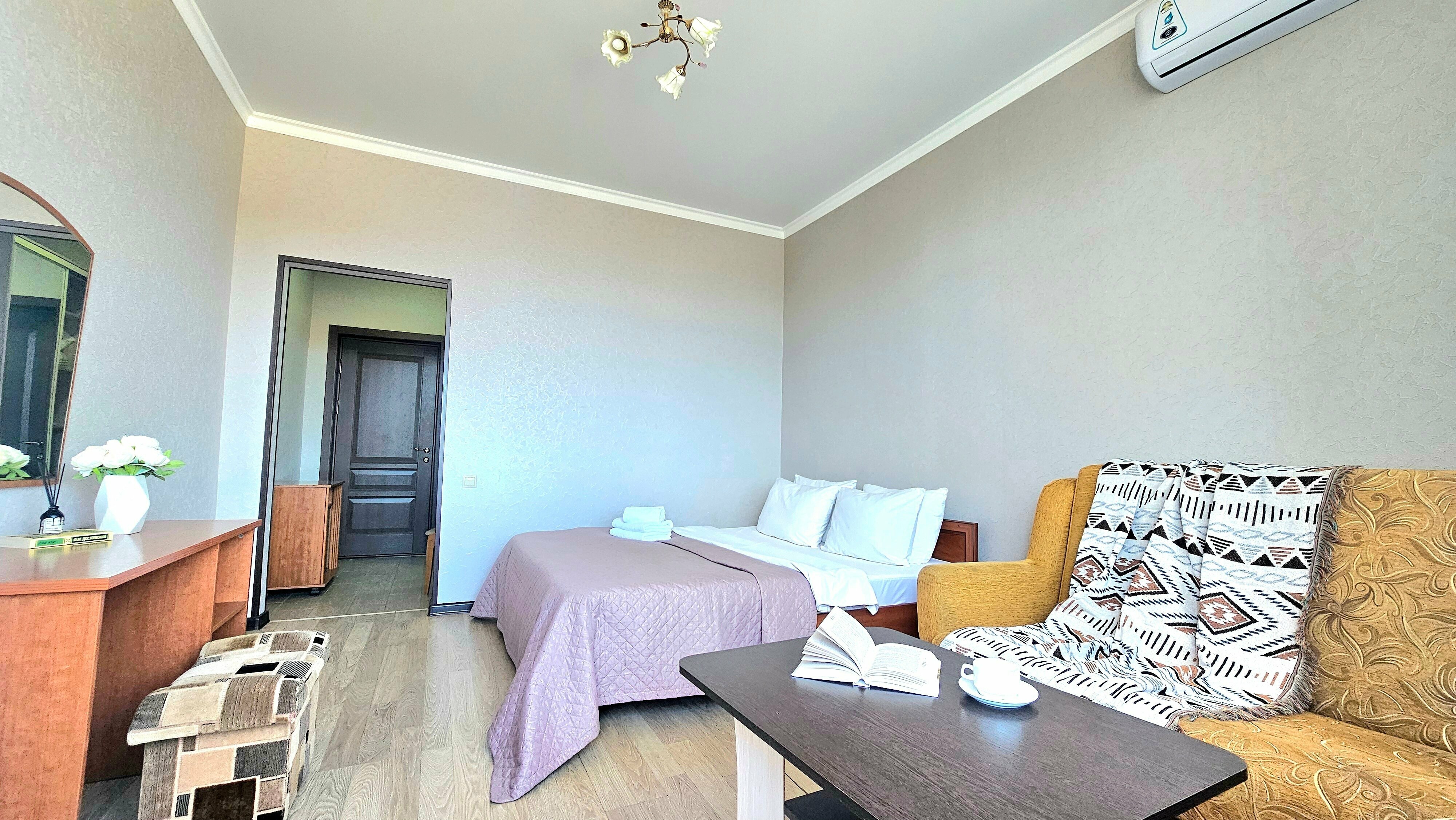 Двухместный номер с 1 кроватью и балконом