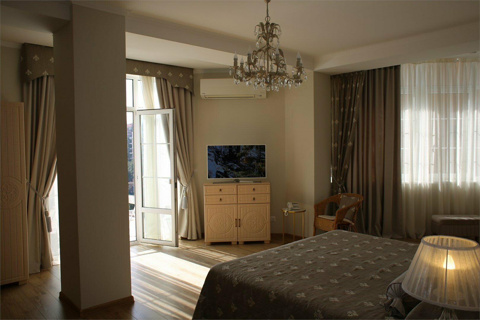 Люкс «Классик» (Mountain–see view)