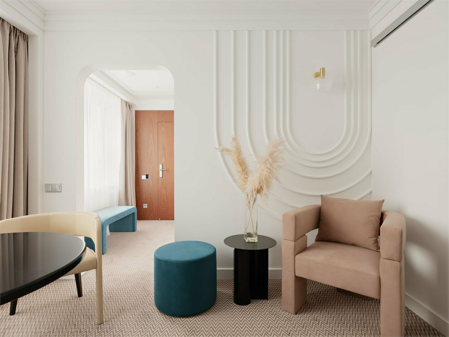 Улучшенный люкс