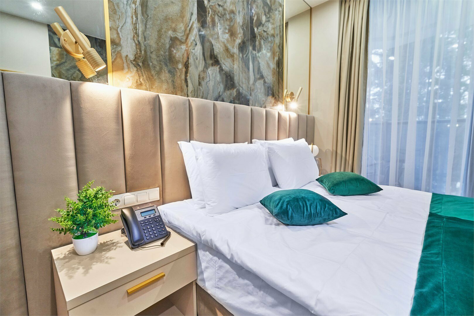 Стандарт с балконом