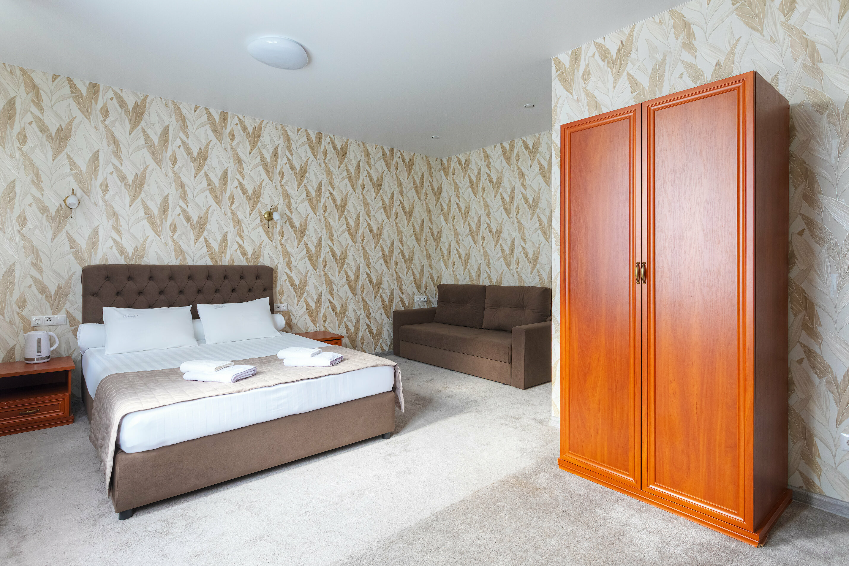 Улучшенный люкс