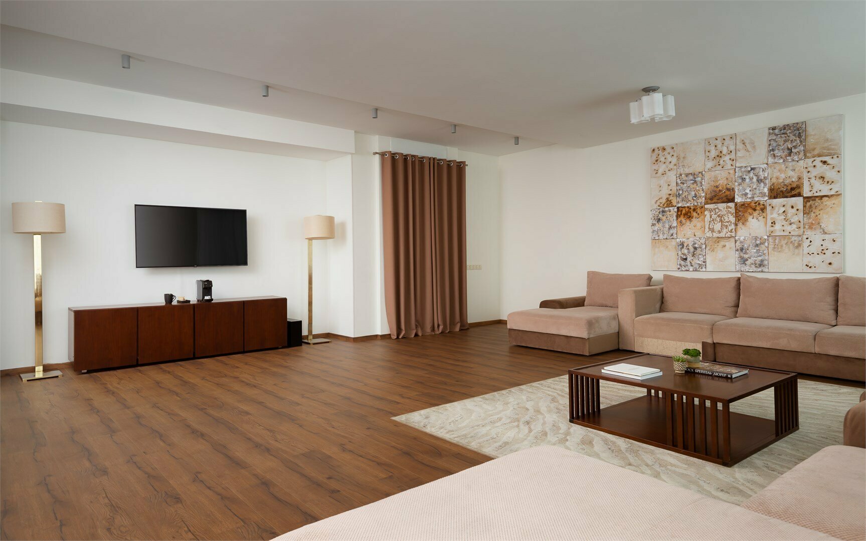 БИЗНЕС СЮИТ