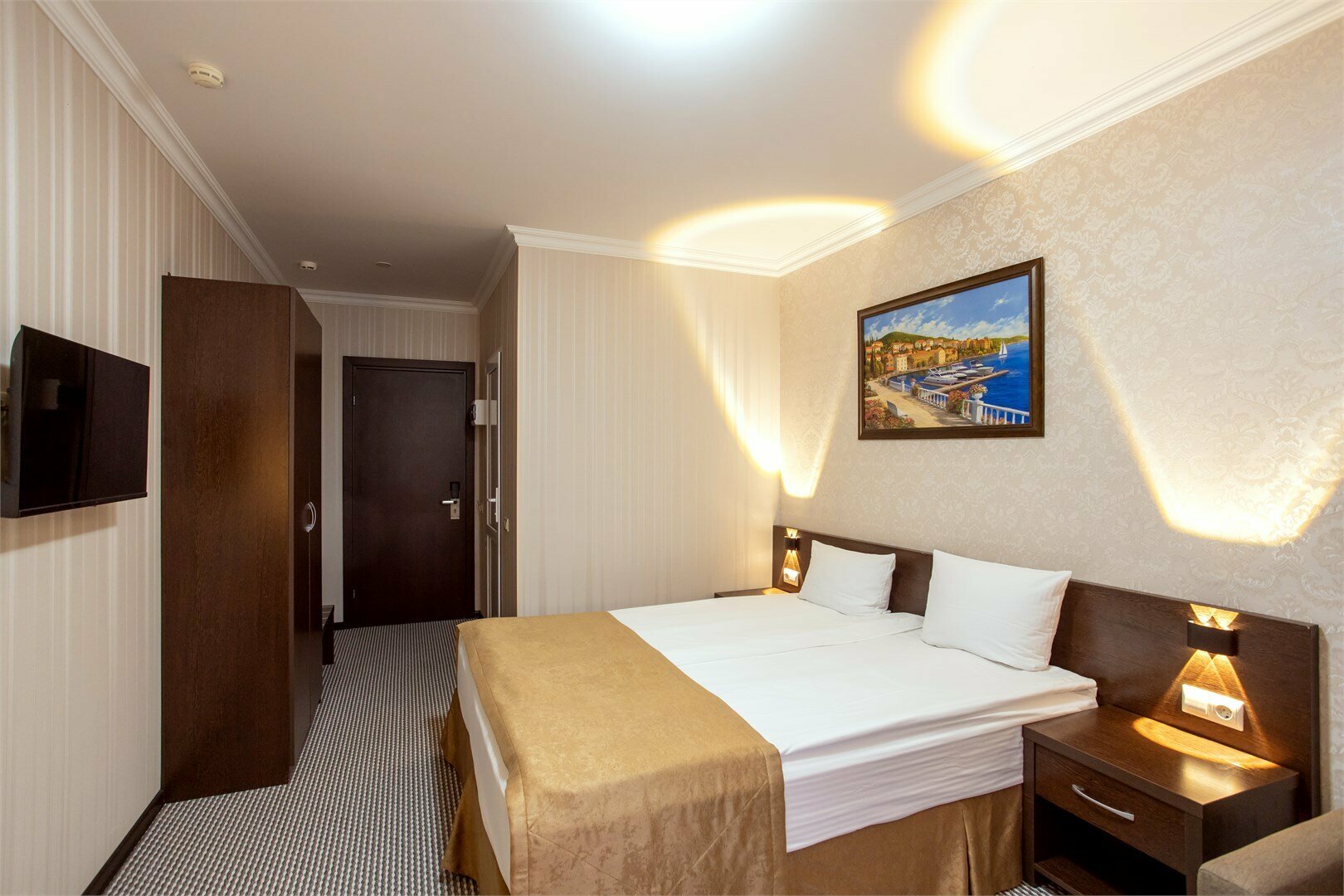 Стандарт с двумя односпальными или одной двуспальной кроватью