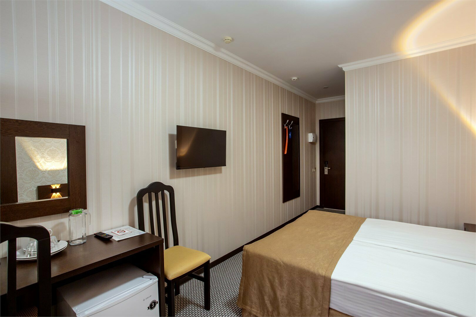 Стандарт с двуспальной кроватью