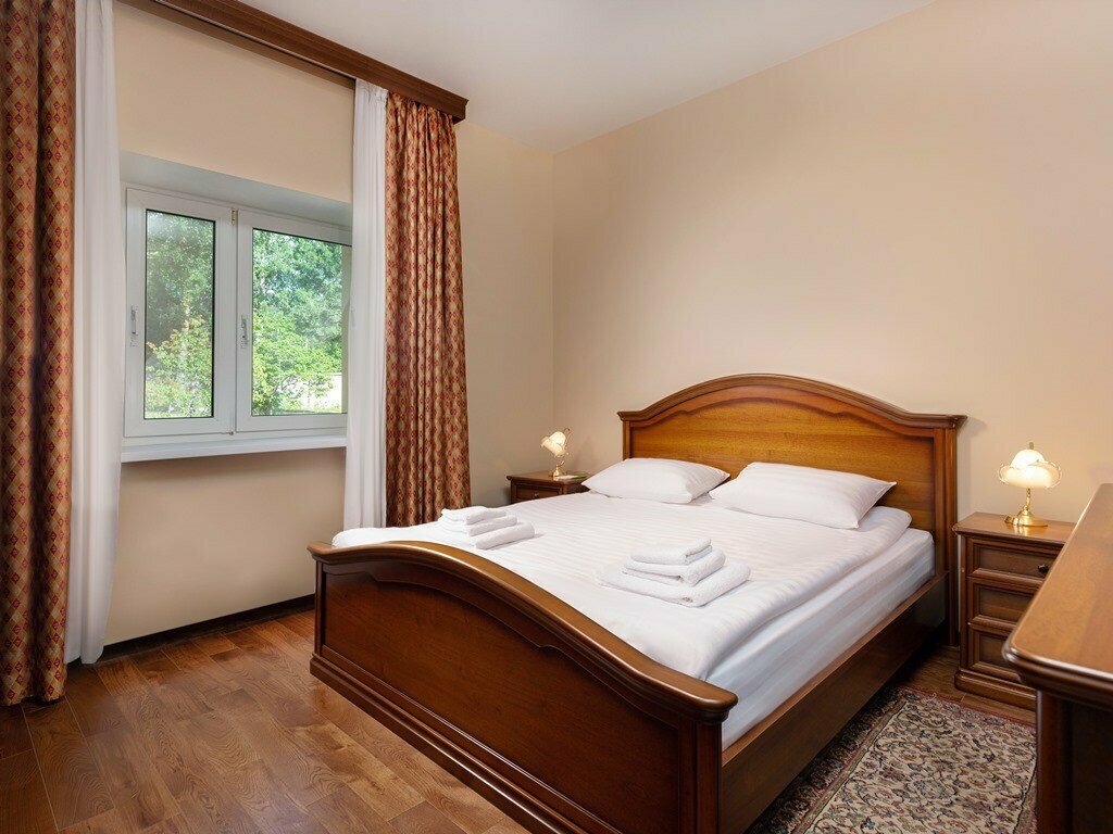 Коттедж с видом на озеро