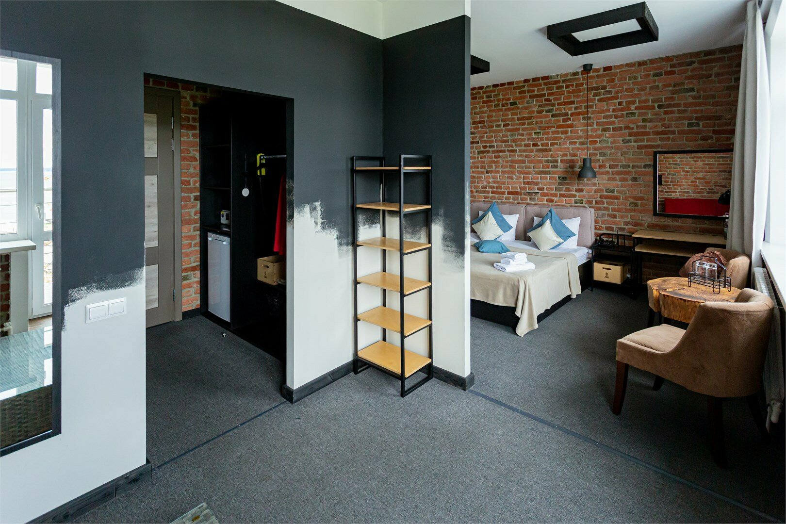 Комфорт Улучшенный (вид на Волгу, балкон)