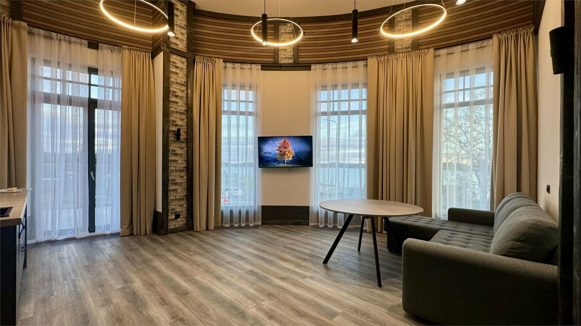 Видовой DUPLEX LUX с круговой террасой