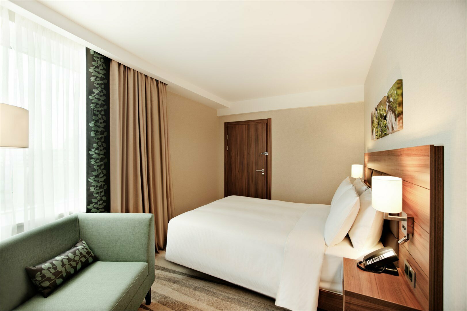 3х комнатный смежный с  3-мя кроватями Queen