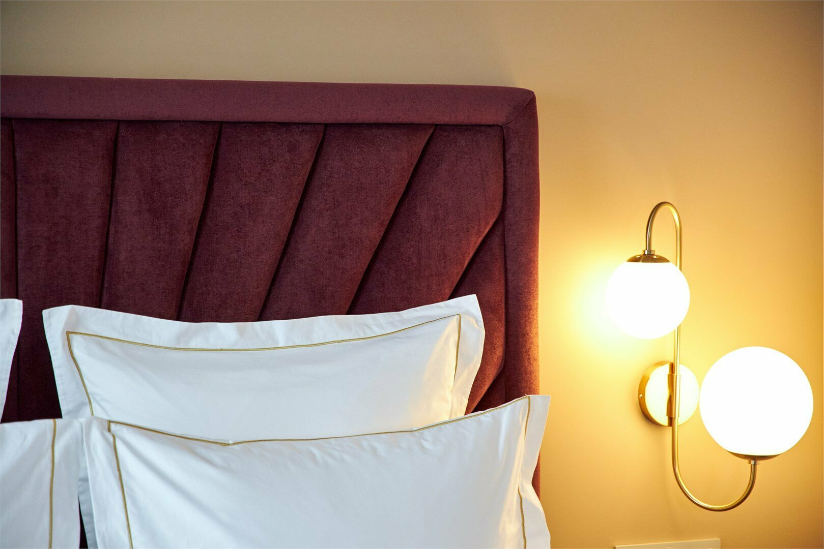 Двухкомнатный люкс с террасой | Вид на Неву