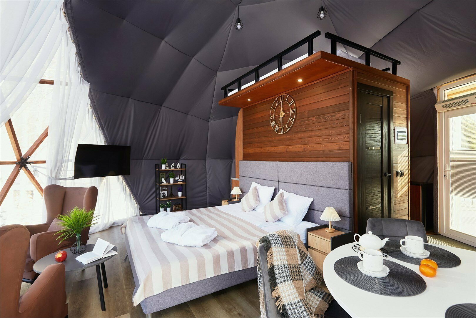 7 Гостевой  дом Сфера