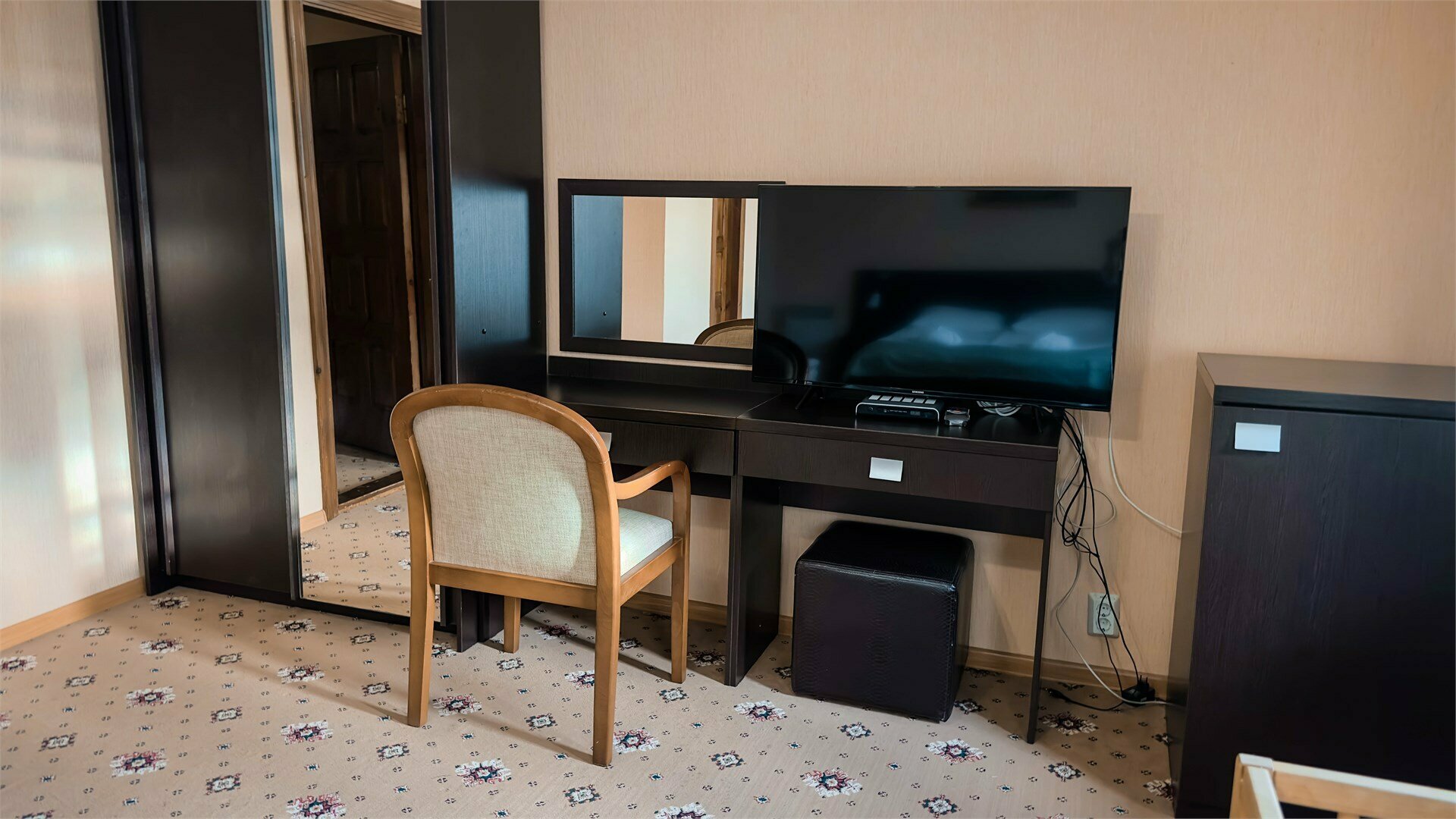 Коттедж Двухэтажный (№6005, №6006)