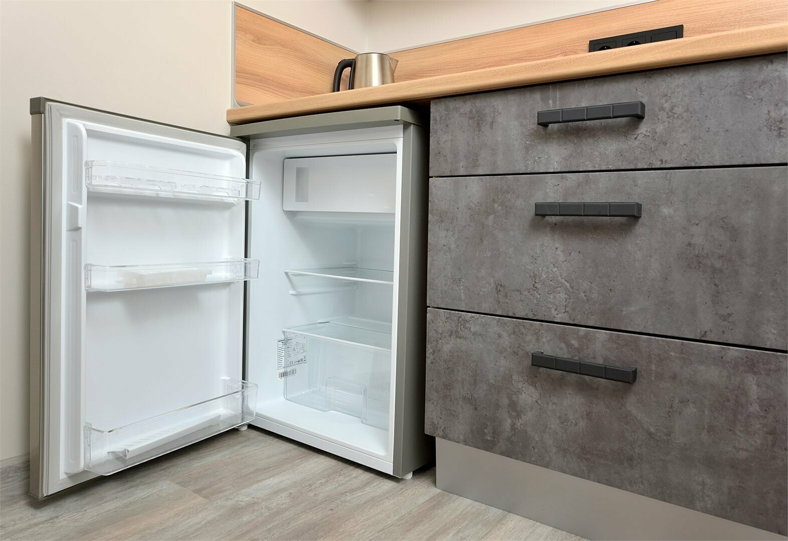 ЛЮКС (кухня с барной стойкой)