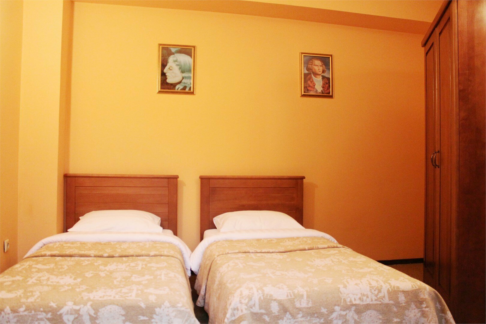 Двухместный номер с 2 отдельными кроватями