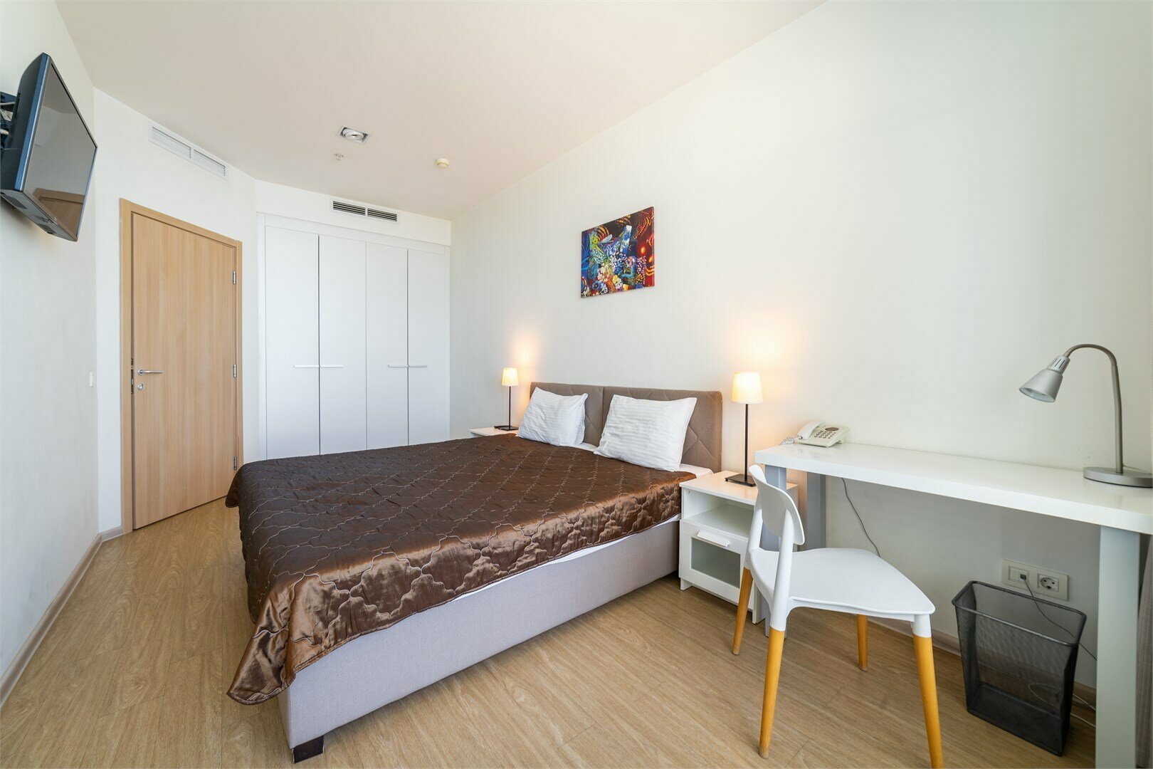 Двухкомнатные апартаменты с видом на море (2-5 этаж)