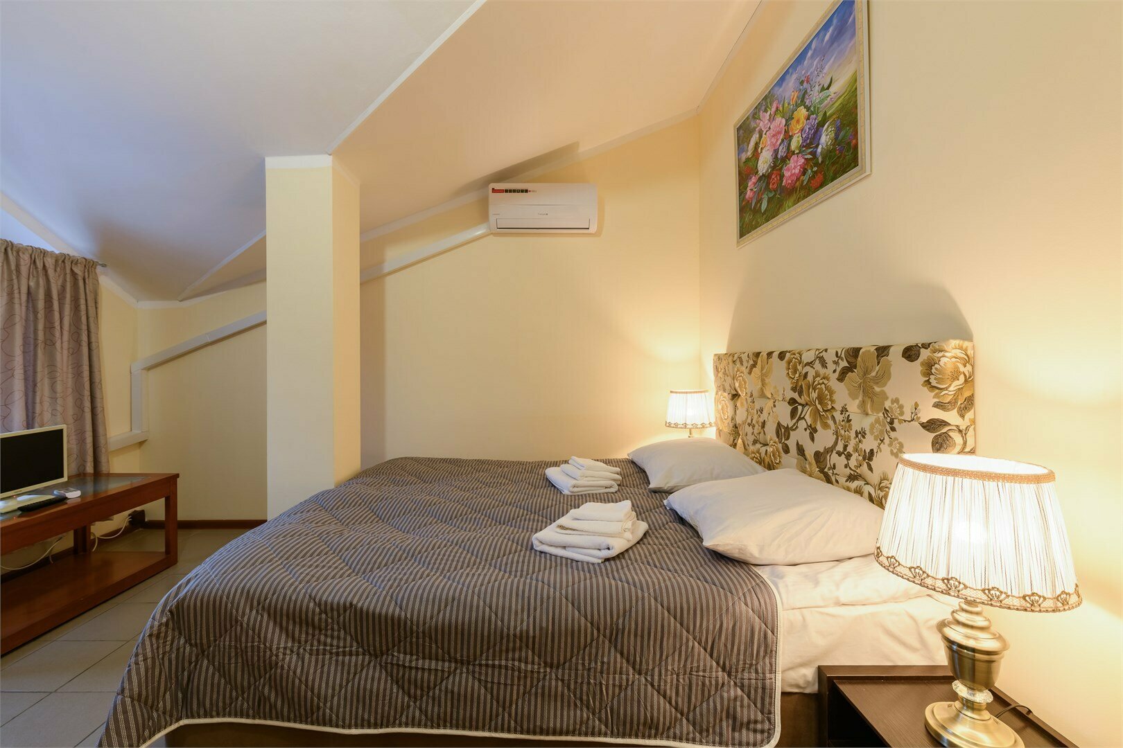 стандарт+ (3х местный) 209-210 / 309-310