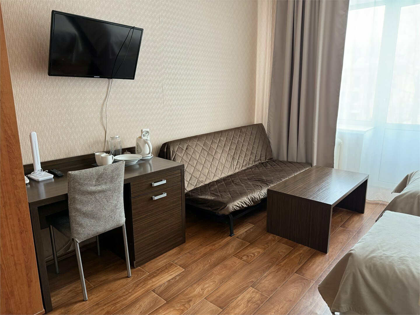 Полулюкс с балконом